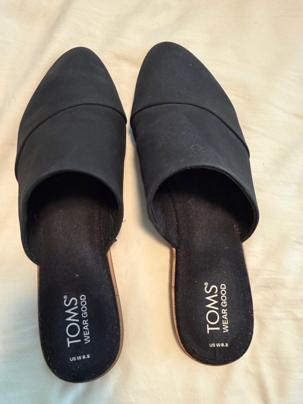 Toms Black Pointed Toe Slip-On Mules